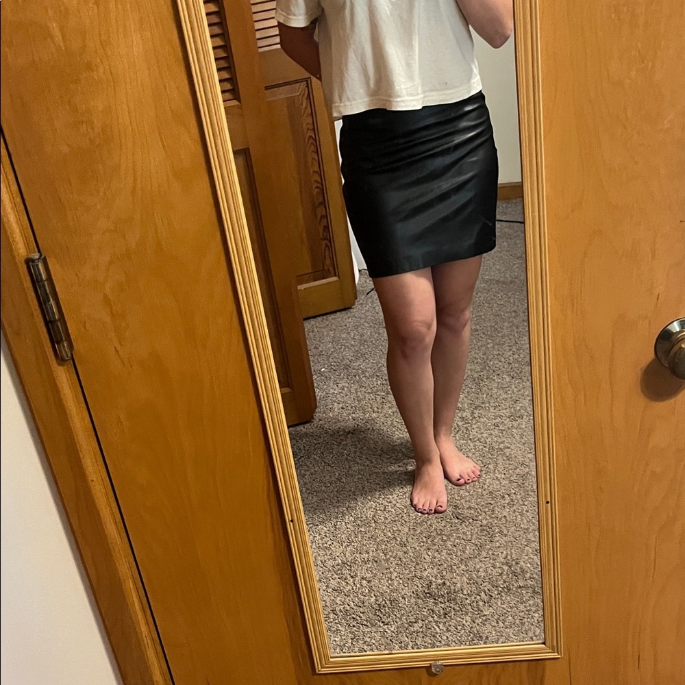 Shinestar Black Pencil Skirt